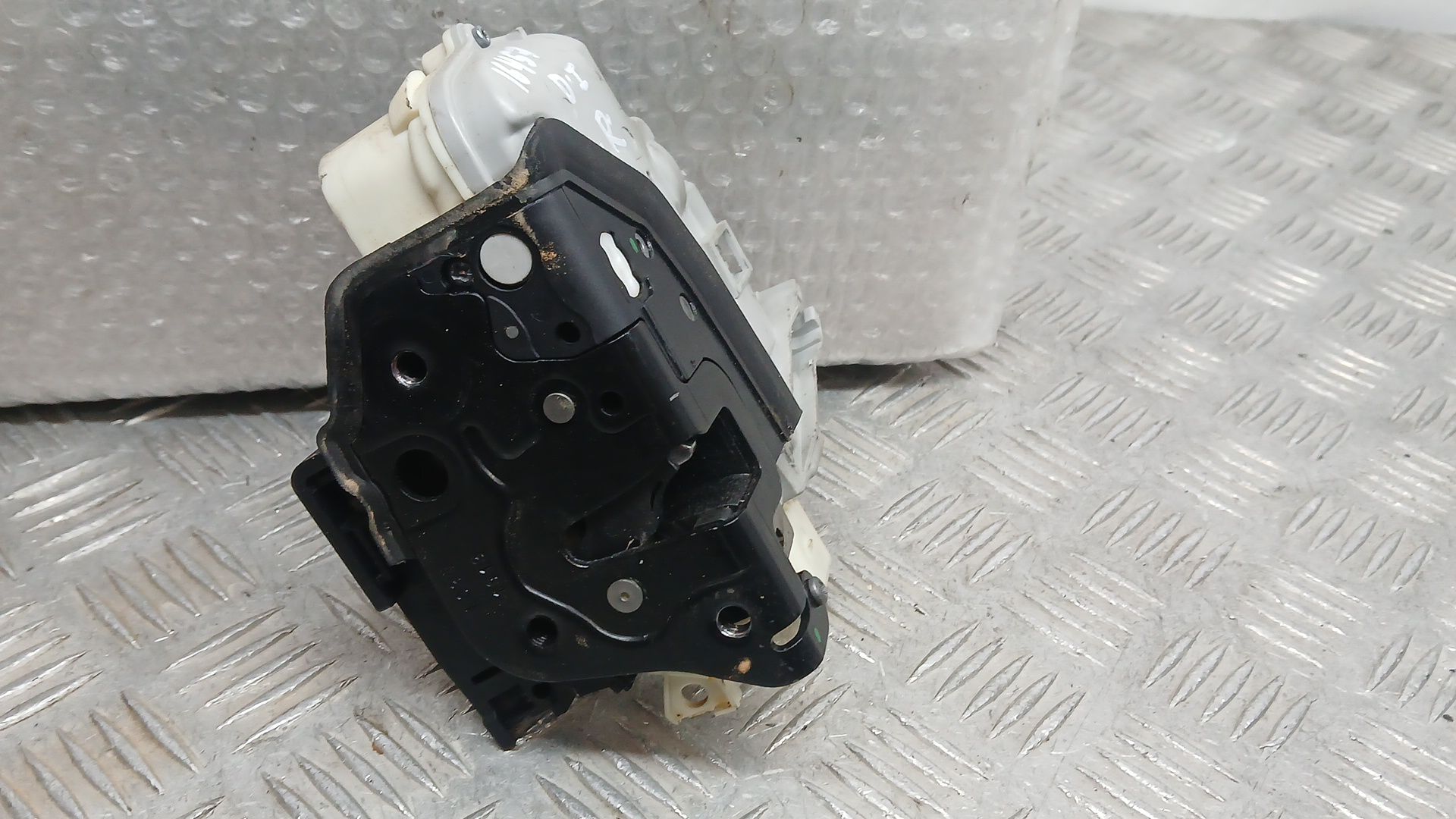 Cerradura Puerta Delantera Izquierda para Volkswagen Passat B7 (362)