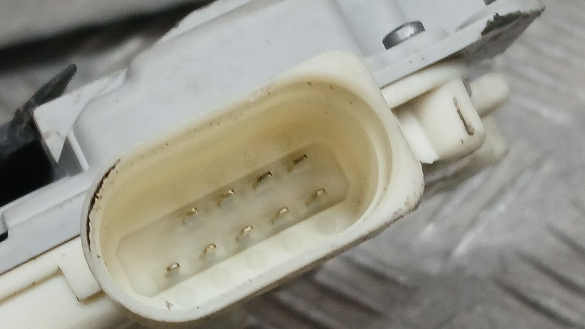 Cerradura Puerta Delantera Izquierda para Volkswagen Passat B7 (362)