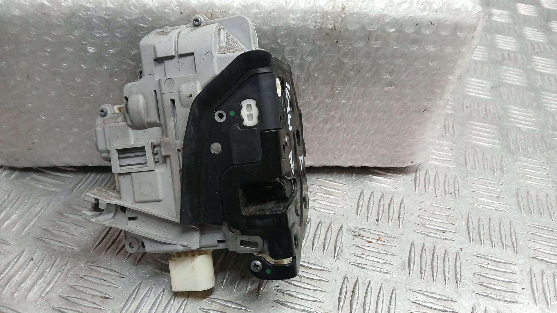 Cerradura Puerta Delantera Derecha para Audi Q3 (8Ub, 8Ug)