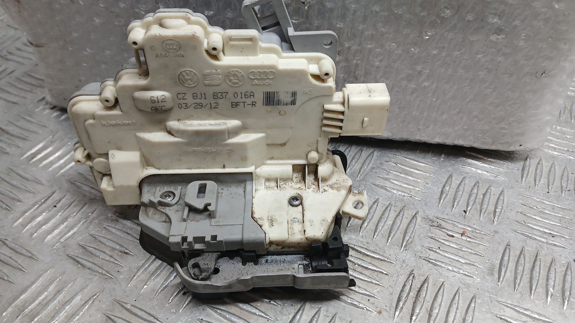 Cerradura Puerta Delantera Derecha para Audi Q3 (8Ub, 8Ug)