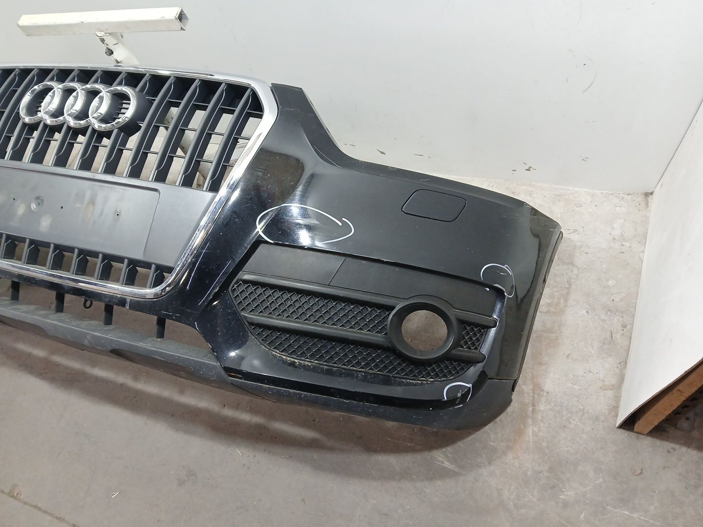 Paragolpes Delantero para Audi Q3 (8Ub, 8Ug)