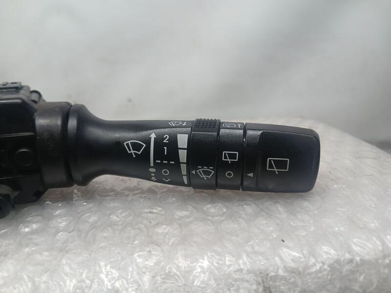 Mando Limpia para Kia Cee'd