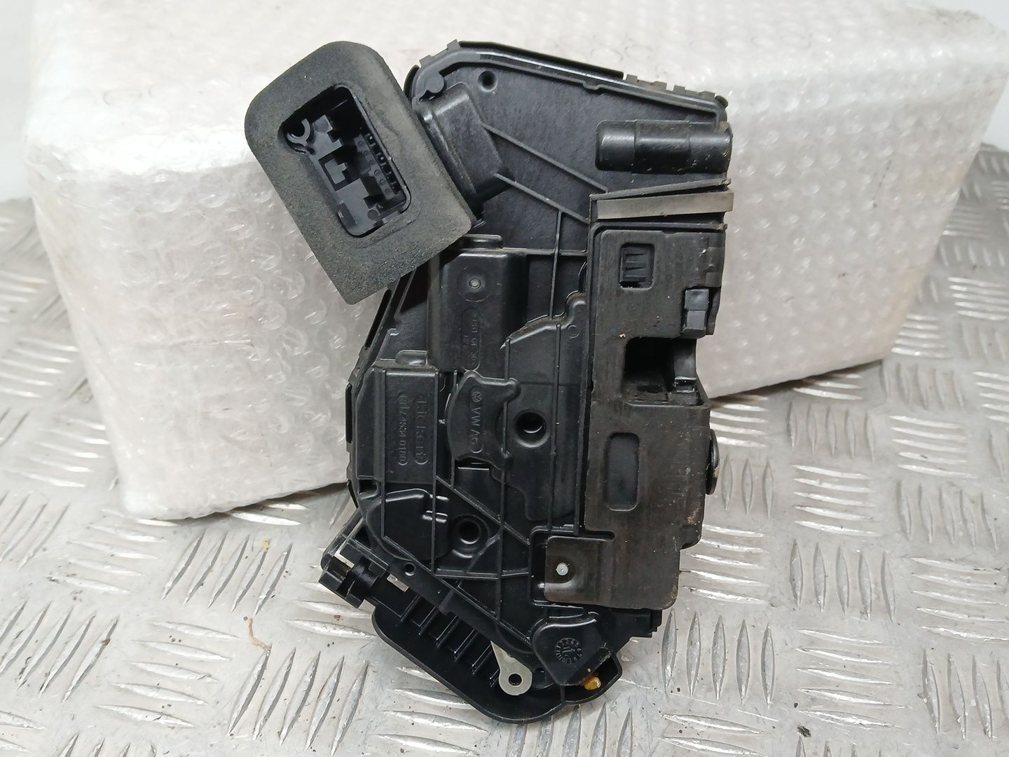 Cerradura Puerta Delantera Derecha para Volkswagen Polo Vi (Aw1, Bz1, Ae1)