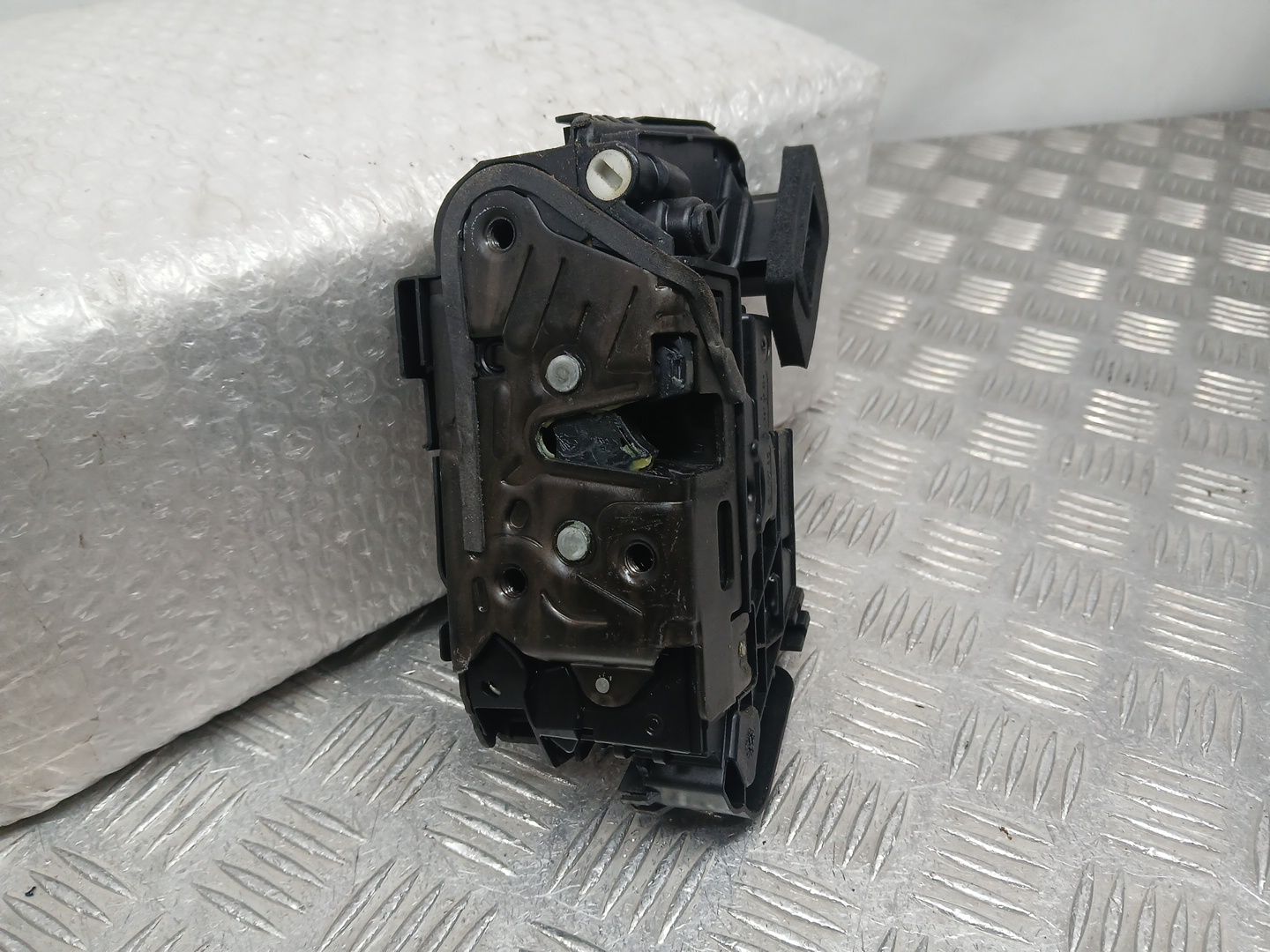 Cerradura Puerta Trasera Izquierda para Volkswagen Polo Vi (Aw1, Bz1, Ae1)