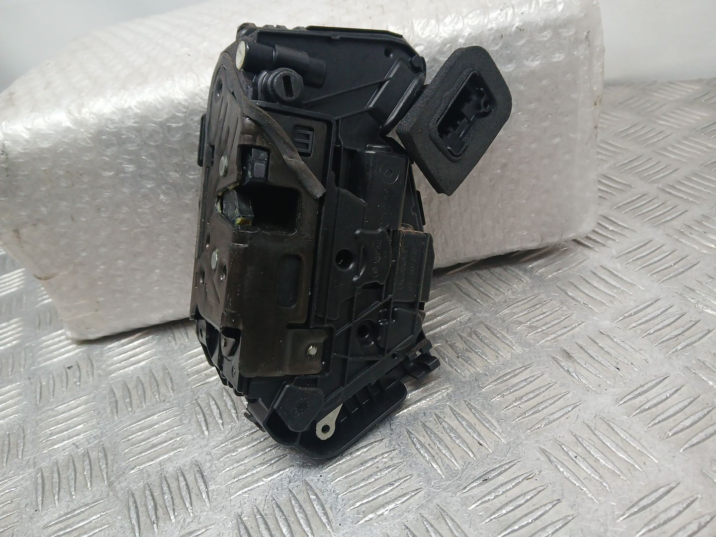 Cerradura Puerta Trasera Izquierda para Volkswagen Polo Vi (Aw1, Bz1, Ae1)