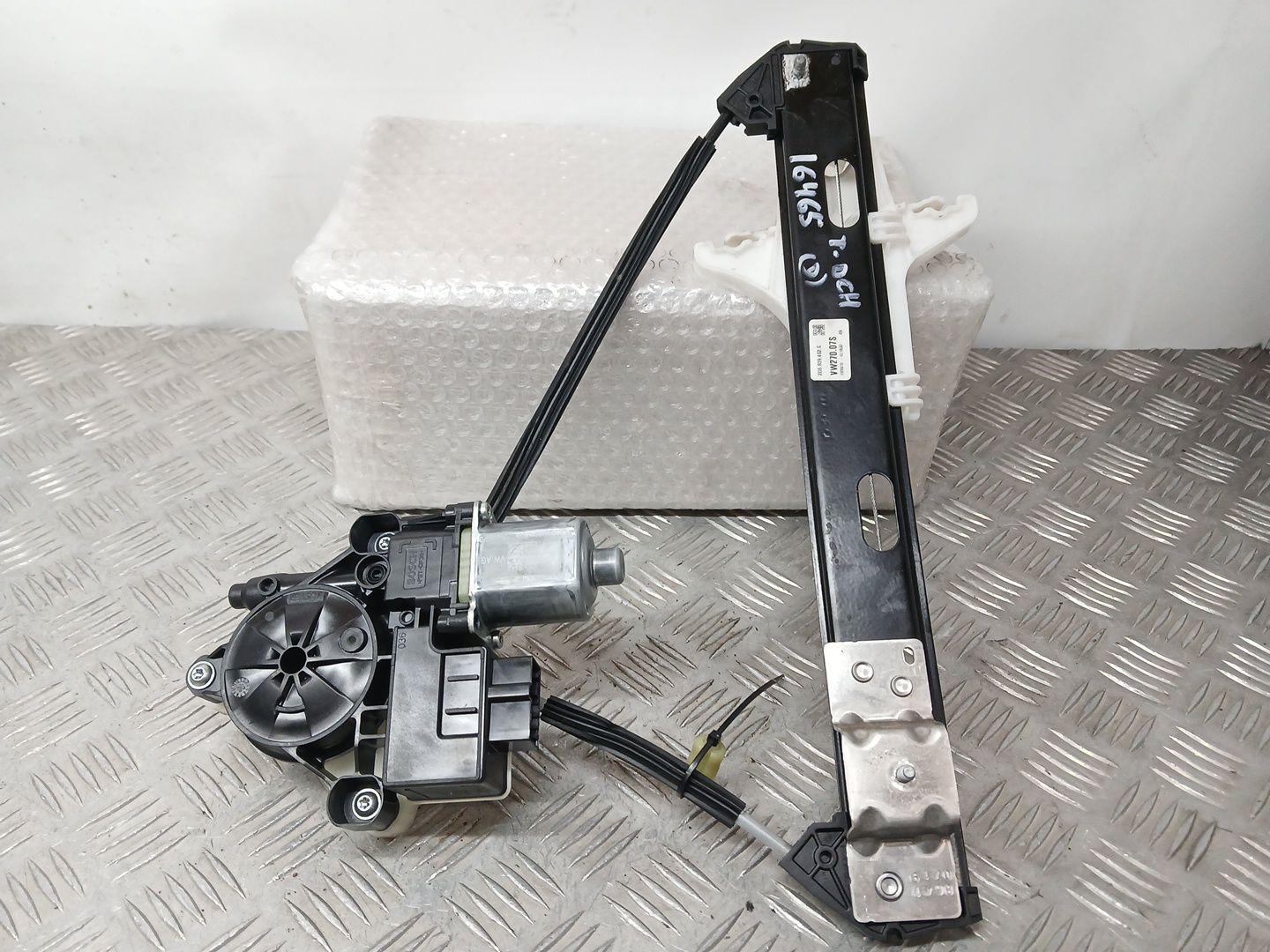 Elevalunas Trasero Derecho para Volkswagen Polo Vi (Aw1, Bz1, Ae1)