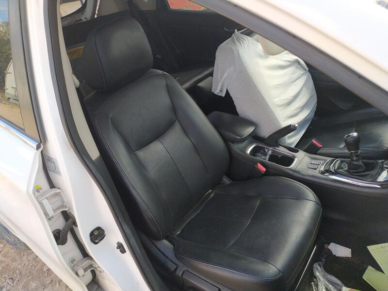 Asiento Delantero Derecho para Nissan Pulsar Hatchback (C13)