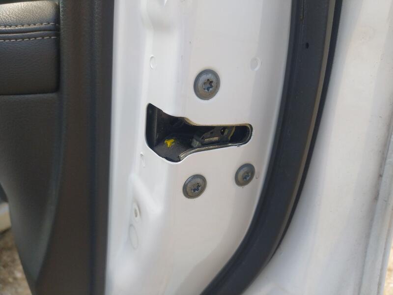 Cerradura Puerta Delantera Derecha para Nissan Pulsar Hatchback (C13)