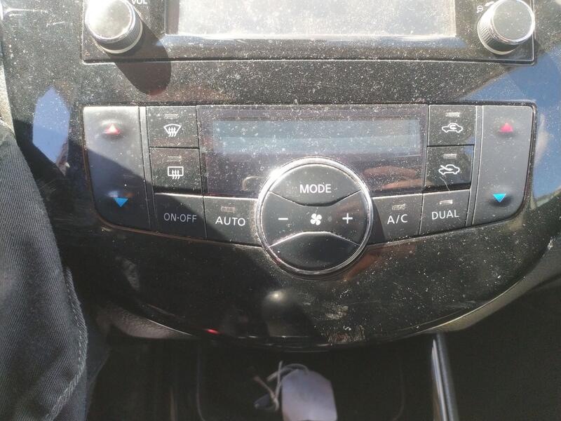 Mando Climatizador para Nissan Pulsar Hatchback (C13)