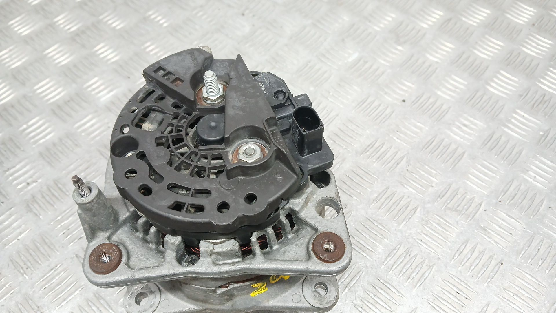 Alternador para Volkswagen Polo (6N2)