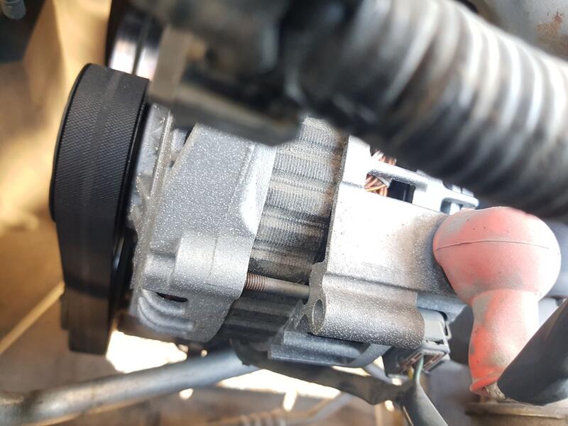 Alternador para Nissan Almera Ii (N16)