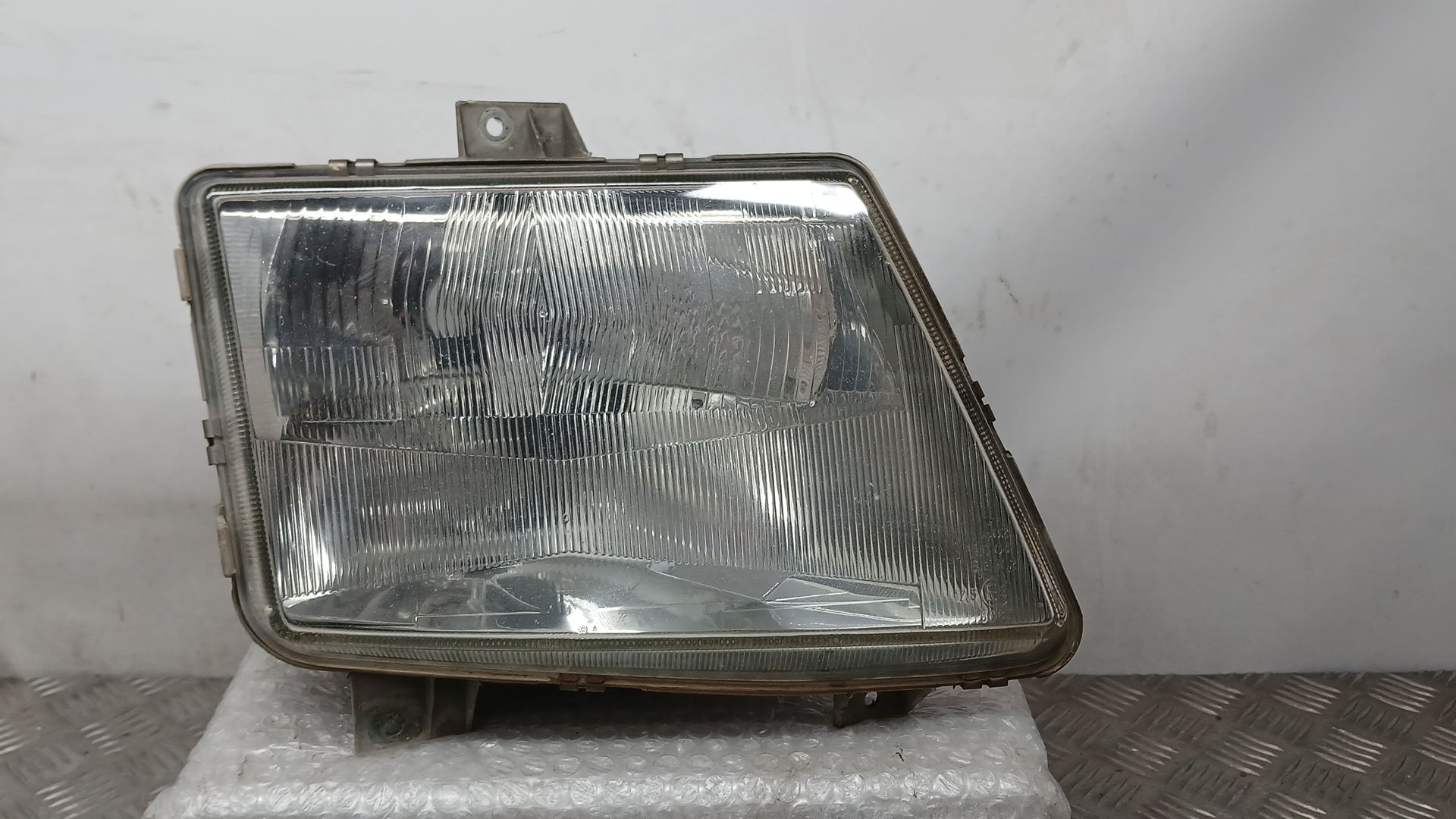 Faro Derecho para Mercedes-Benz Vito Autobús (W638)