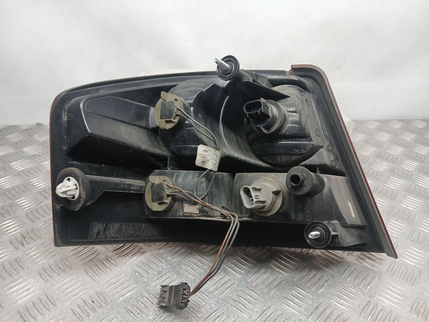 Piloto Trasero Derecho para Dodge Avenger