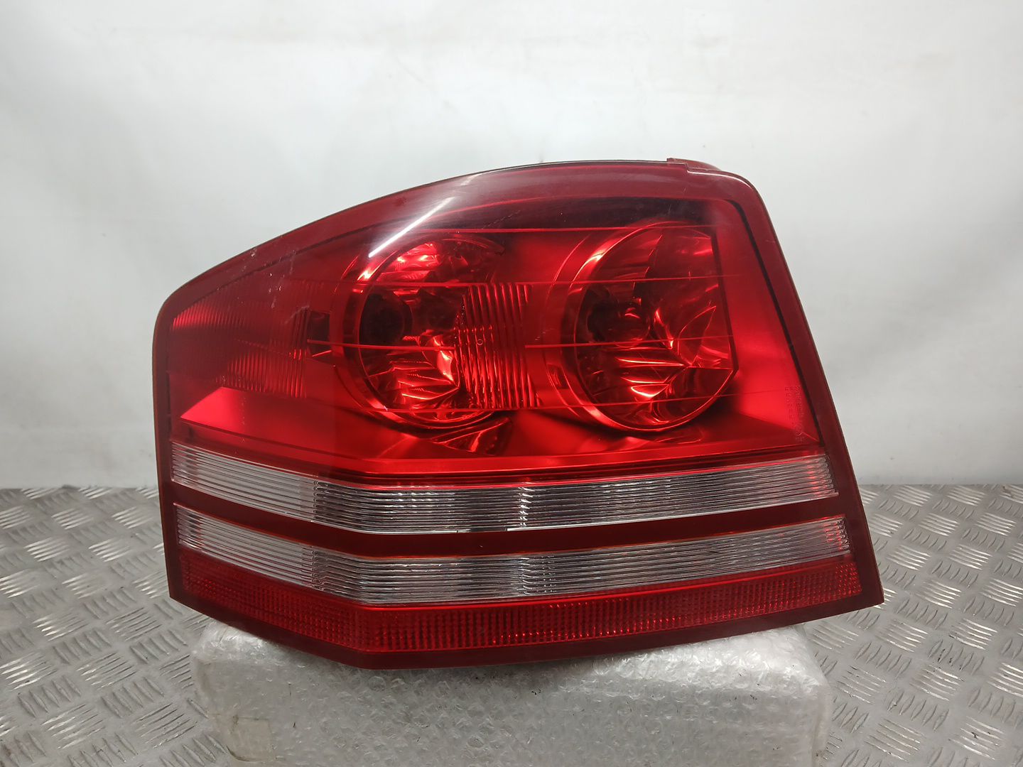 Piloto Trasero Izquierdo para Dodge Avenger