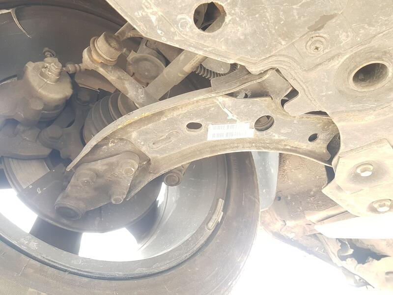 Brazo Suspension Inferior Delantero Derecho para Mg Mg Zs Suv