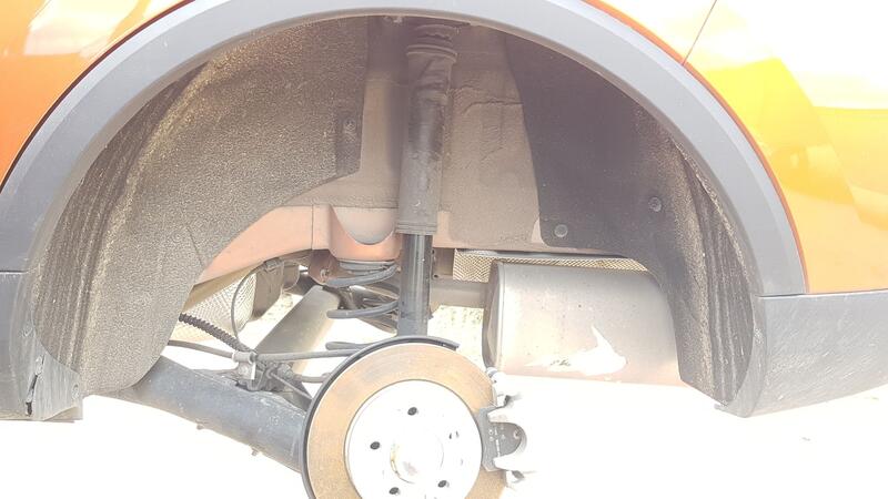 Plastico Pase Rueda Tras. Izq. para Mg Mg Zs Suv