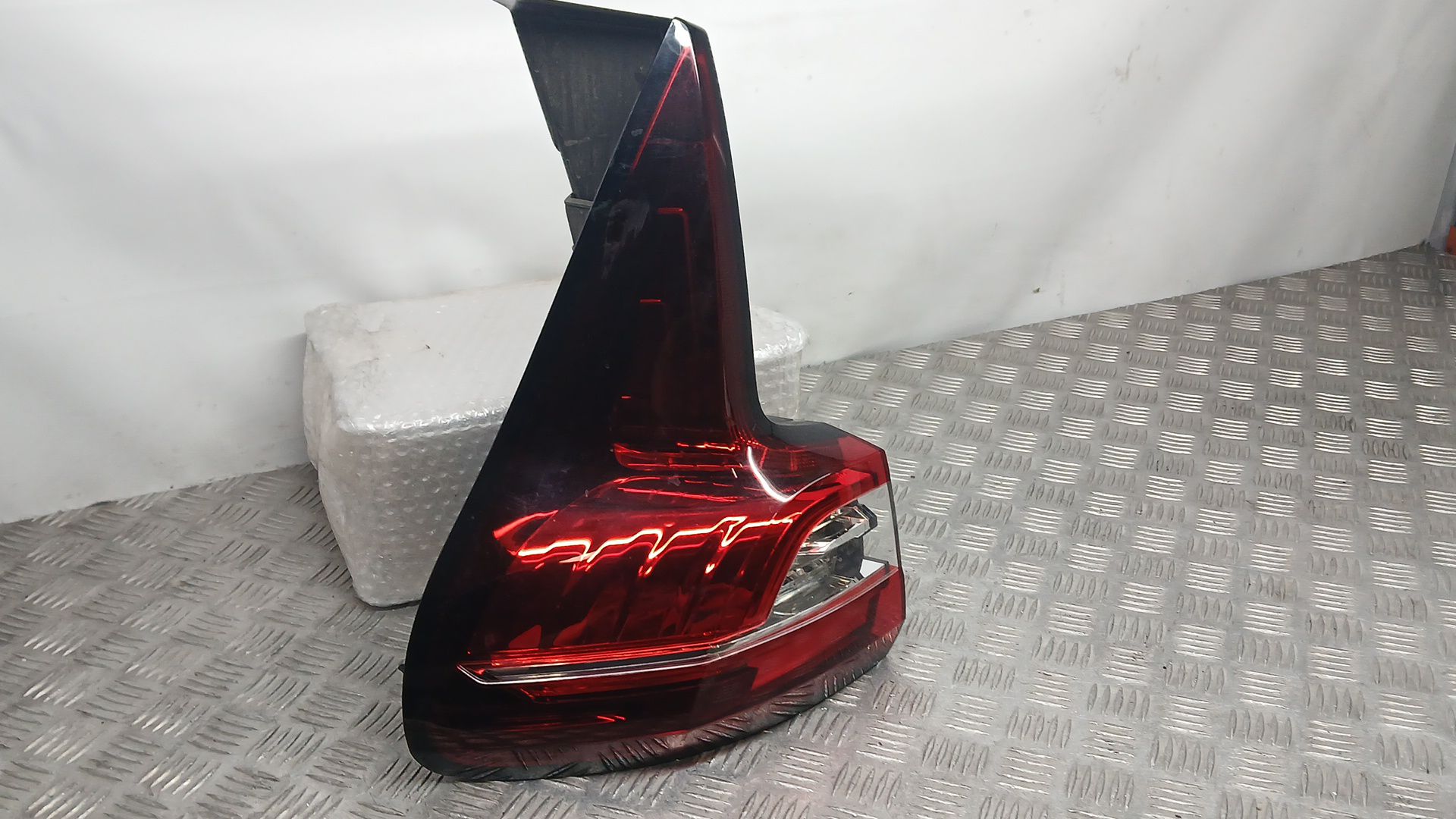Piloto Trasero Izquierdo Exterior para Renault Grand Scénic Iv (R9_)