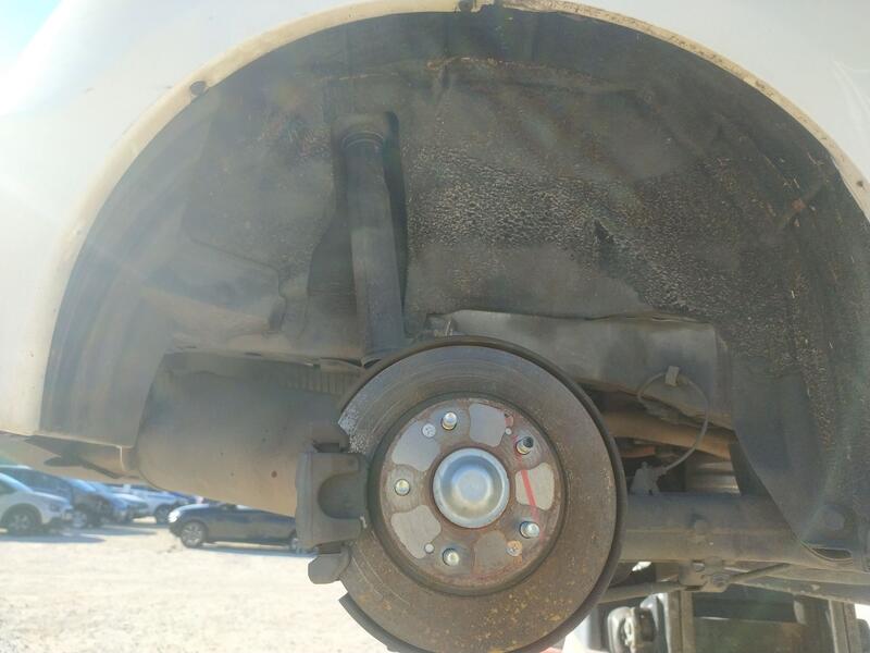 Plastico Pase Rueda Tras. Dch. para Honda Cr-Z (Zf)