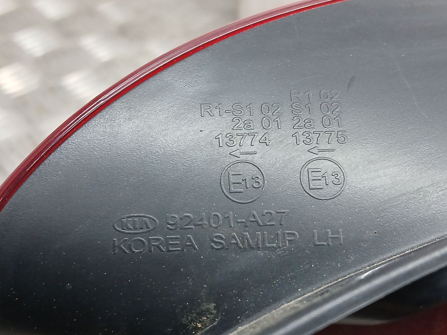 Piloto Trasero Izquierdo para Kia Cee'd (Jd)