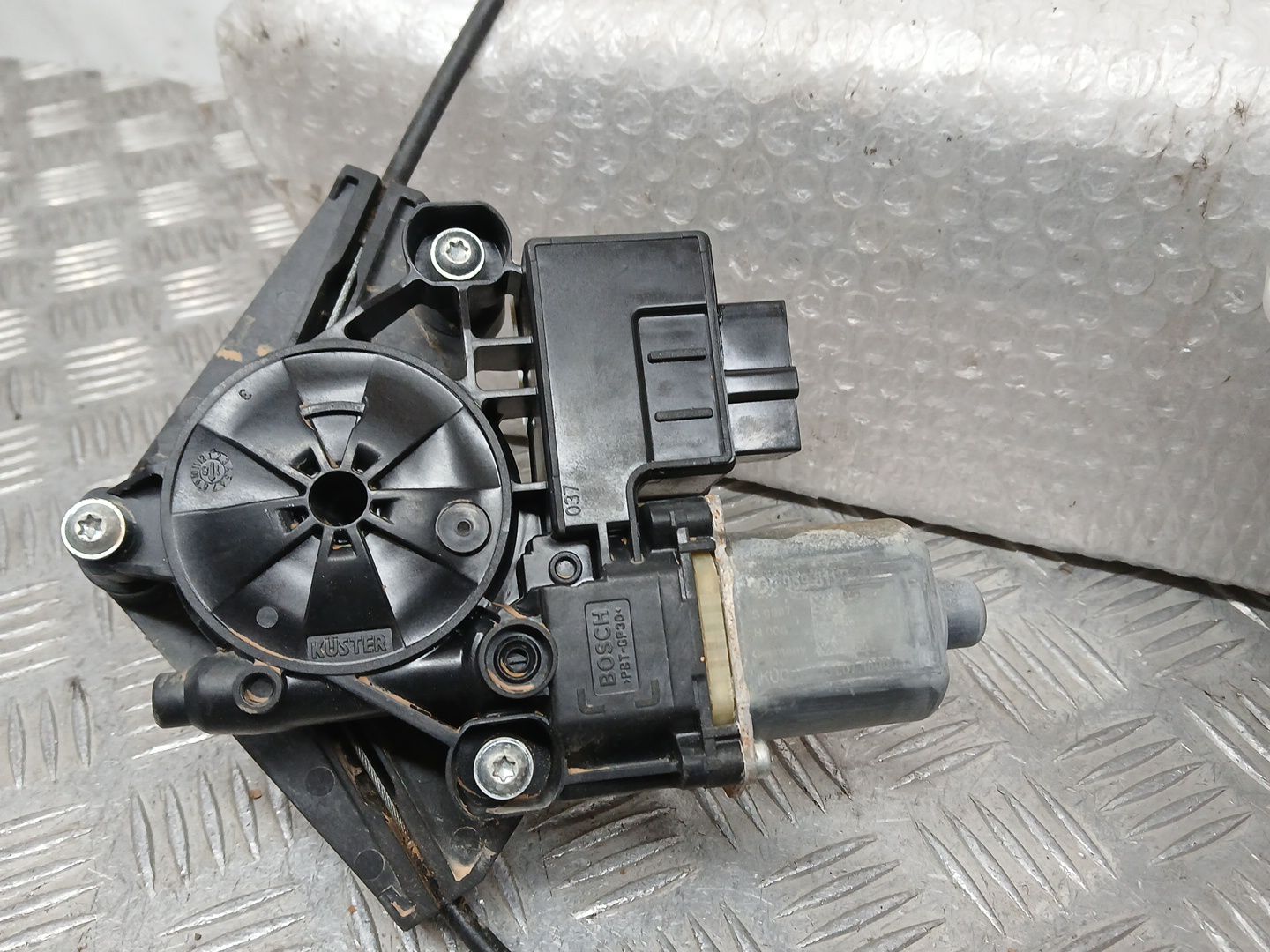 Elevalunas Trasero Izquierdo para Volkswagen Touran (5T1)
