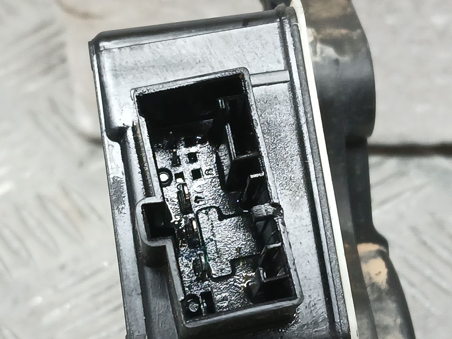 Elevalunas Trasero Izquierdo para Volkswagen Touran (5T1)