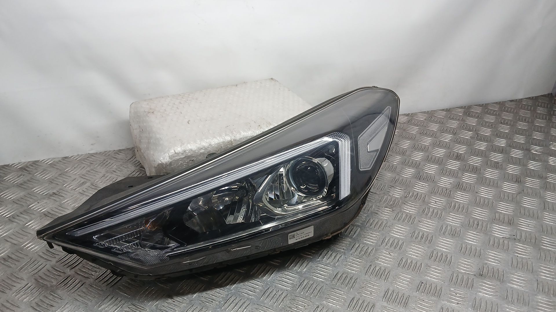Faro Izquierdo para Hyundai Tucson (Tl, Tle)