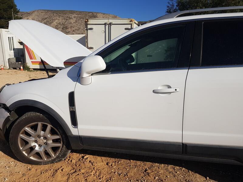 Puerta Delantera Izquierda para Opel Antara A (L07)