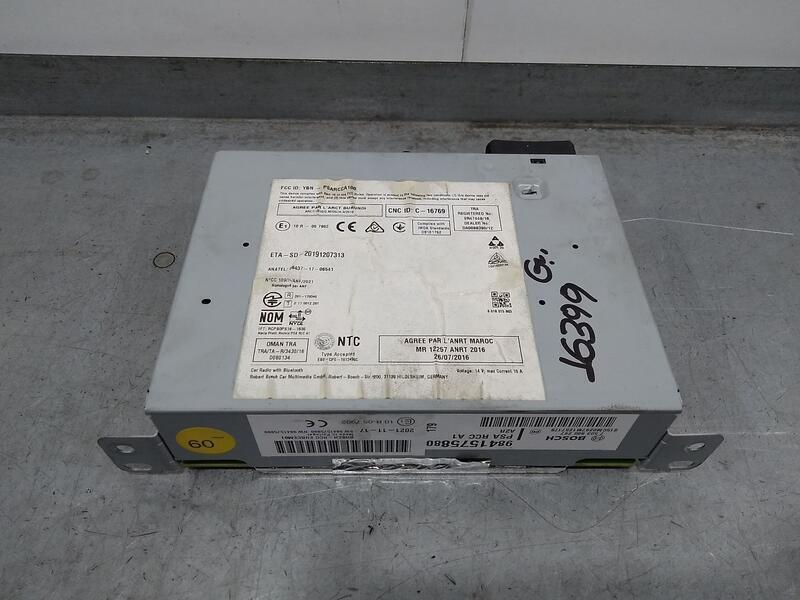 Sistema Audio / Radio para Peugeot 208 (P2)
