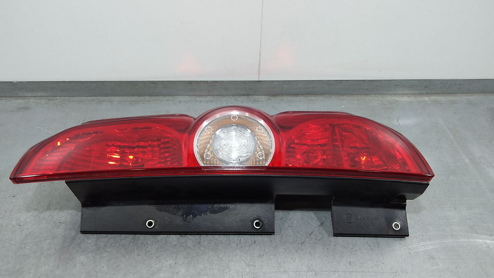 Piloto Trasero Derecho para Fiat Doblo Cargo (263_)