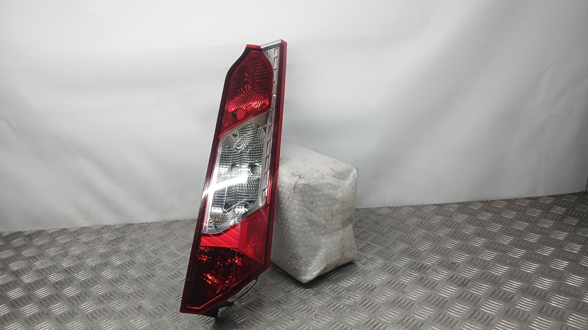 Piloto Trasero Derecho para Ford Transit Connect Monospace