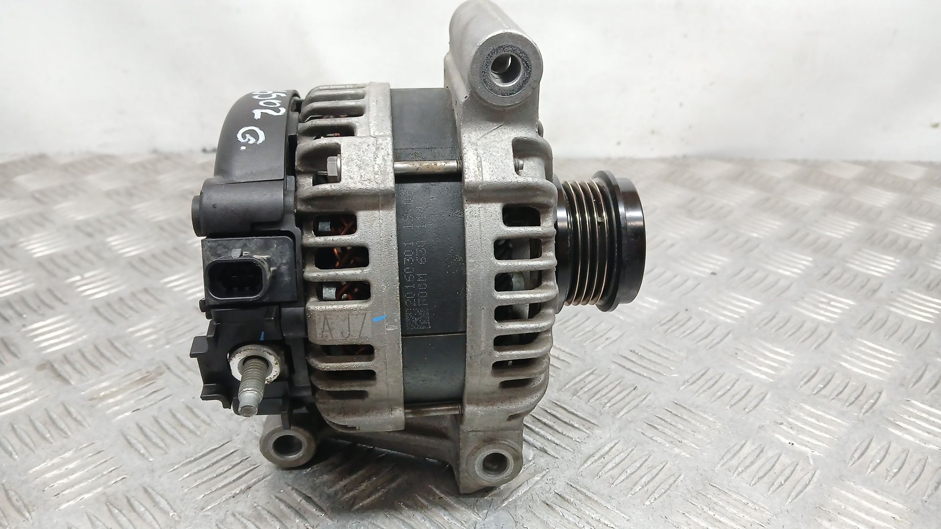 Alternador para Opel Astra K (B16)