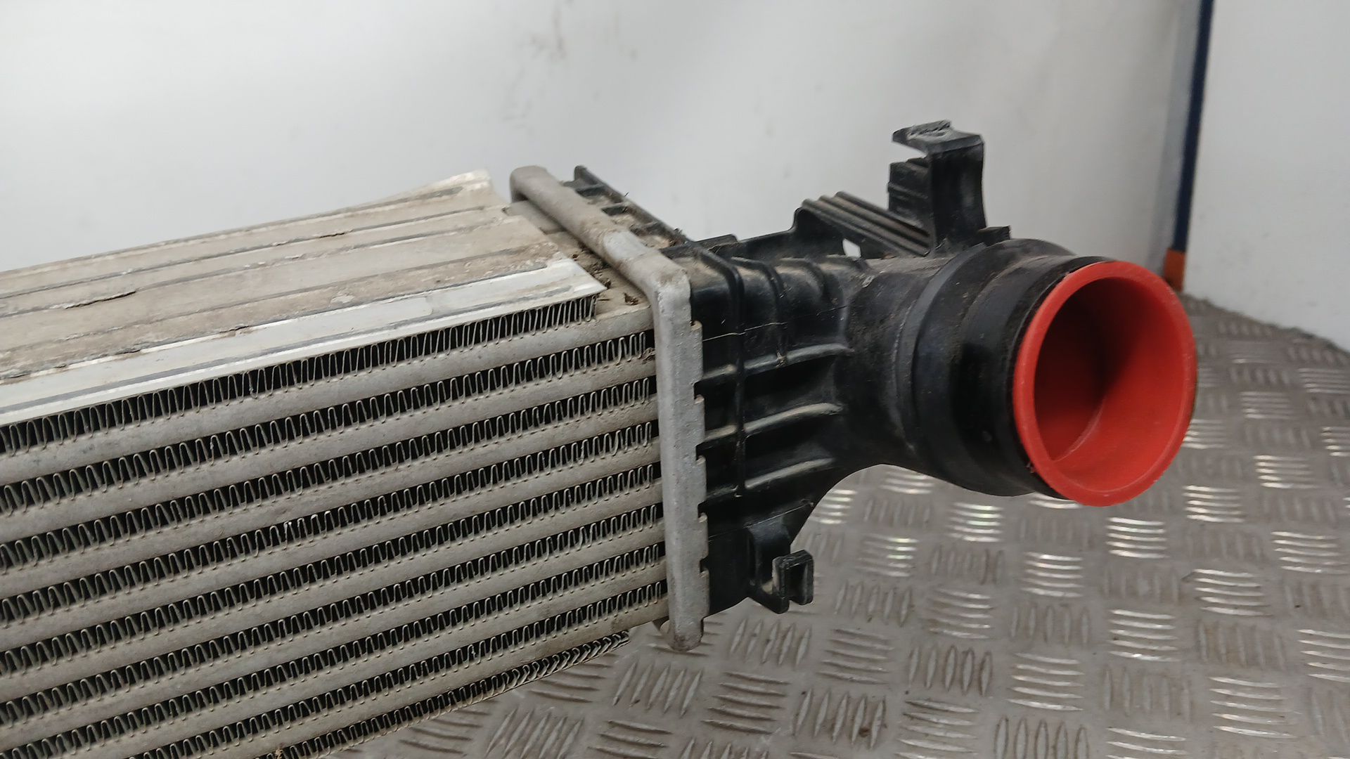 Intercooler para Opel Astra K (B16)