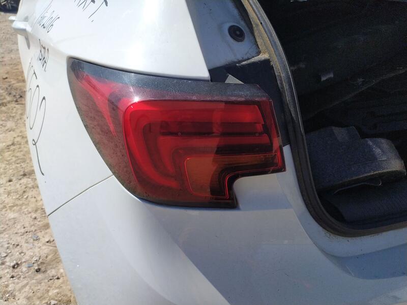 Piloto Trasero Izquierdo Exterior para Opel Astra K (B16)