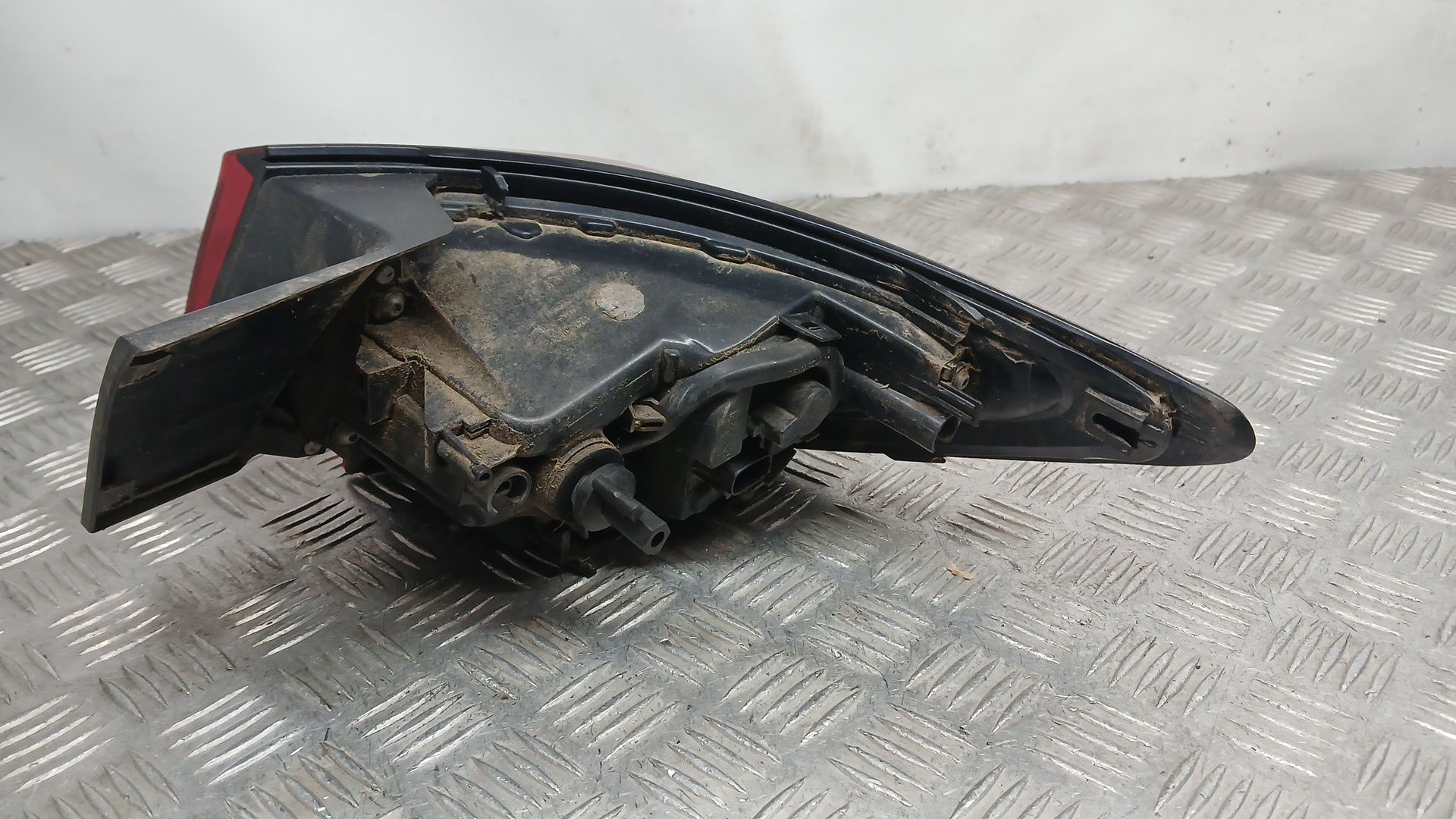 Piloto Trasero Izquierdo Exterior para Opel Astra K (B16)