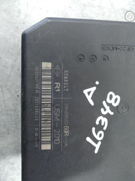 Caja Reles / Fusibles para Renault Scenic Iii