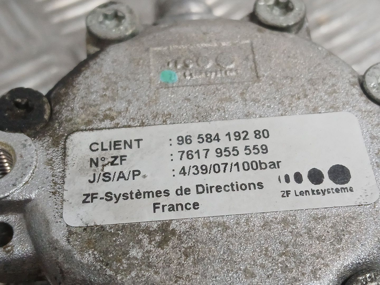 Bomba Direccion para Peugeot 407 (6D_)