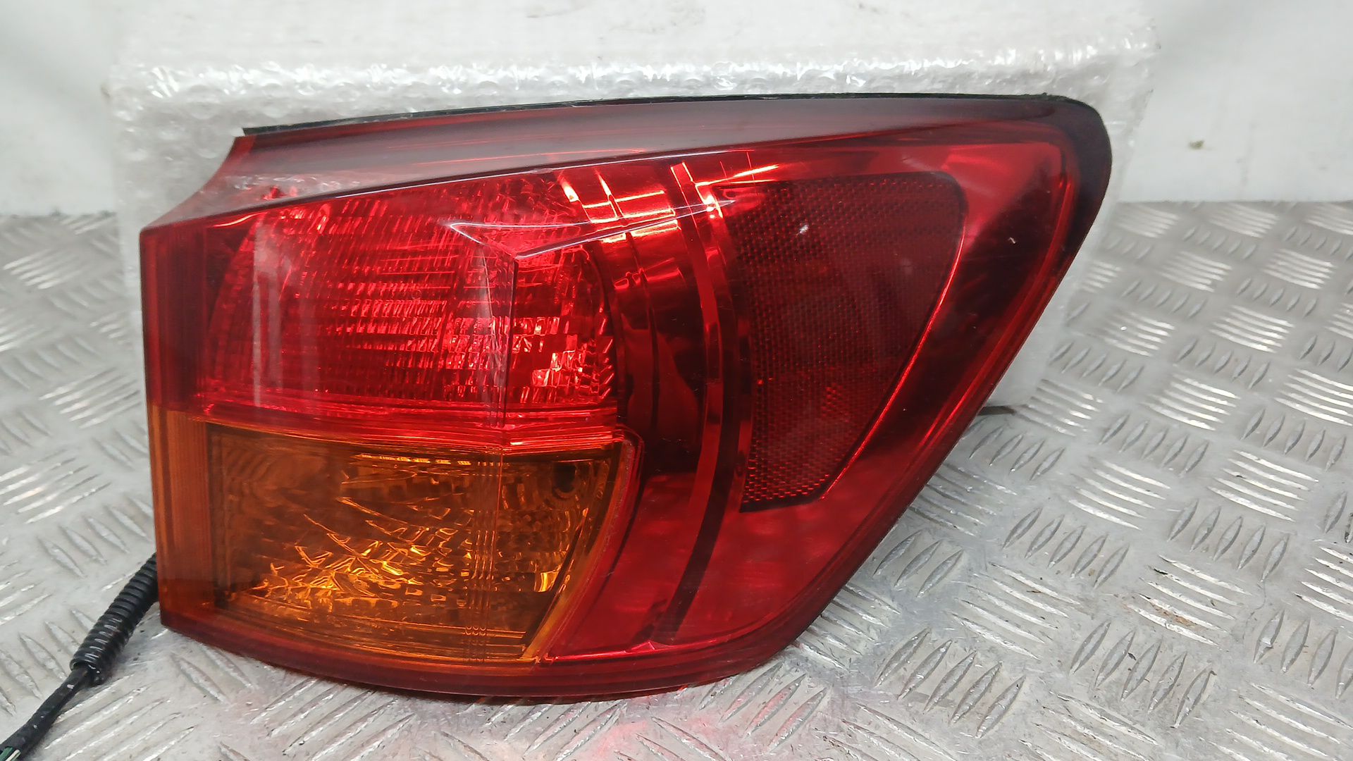 Piloto Trasero Derecho Exterior para Lexus Is Ii (_E2_)