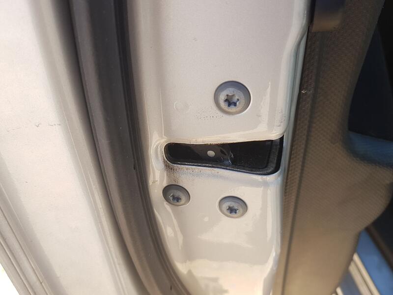 Cerradura Puerta Delantera Izquierda para Toyota Urban Cruiser (_P1_)