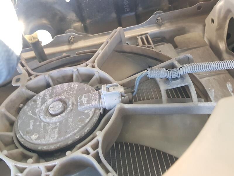 Electroventilador para Toyota Urban Cruiser (_P1_)