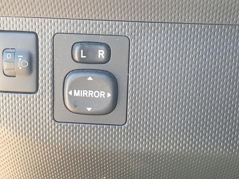 Mando Retrovisor para Toyota Urban Cruiser (_P1_)