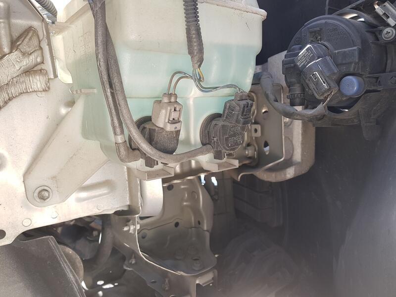 Refuerzo Paragolpes Delantero para Toyota Urban Cruiser (_P1_)