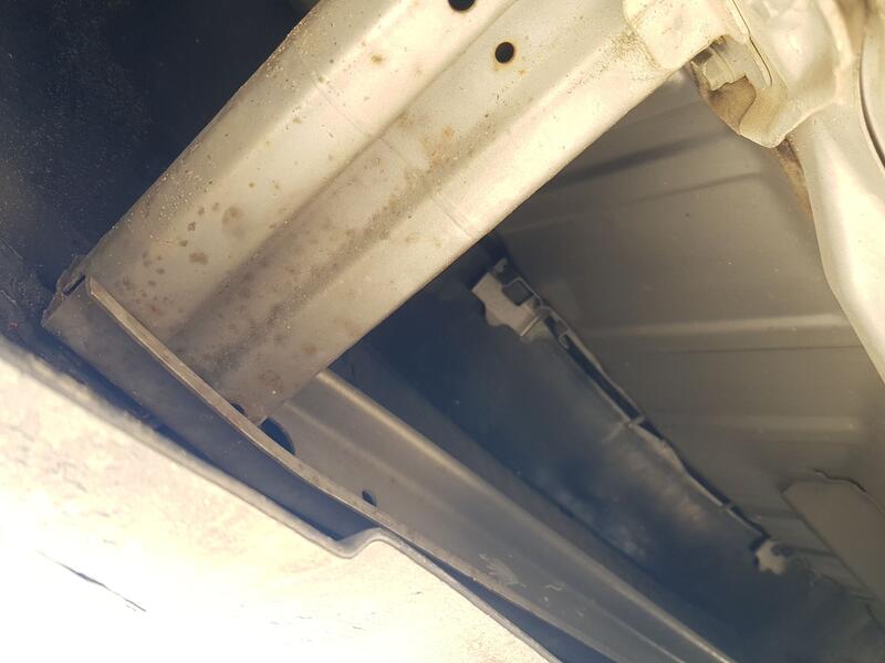 Refuerzo Paragolpes Trasero para Toyota Urban Cruiser (_P1_)