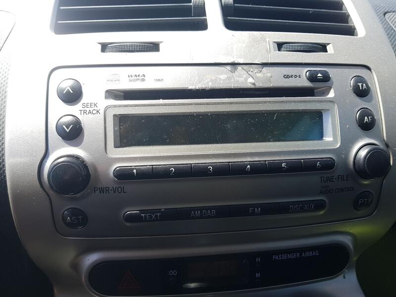 Sistema Audio / Radio Cd para Toyota Urban Cruiser (_P1_)