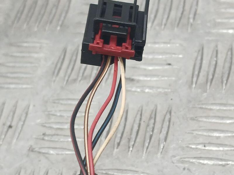 Retrovisor Derecho para Audi A3 Sportback (8P)