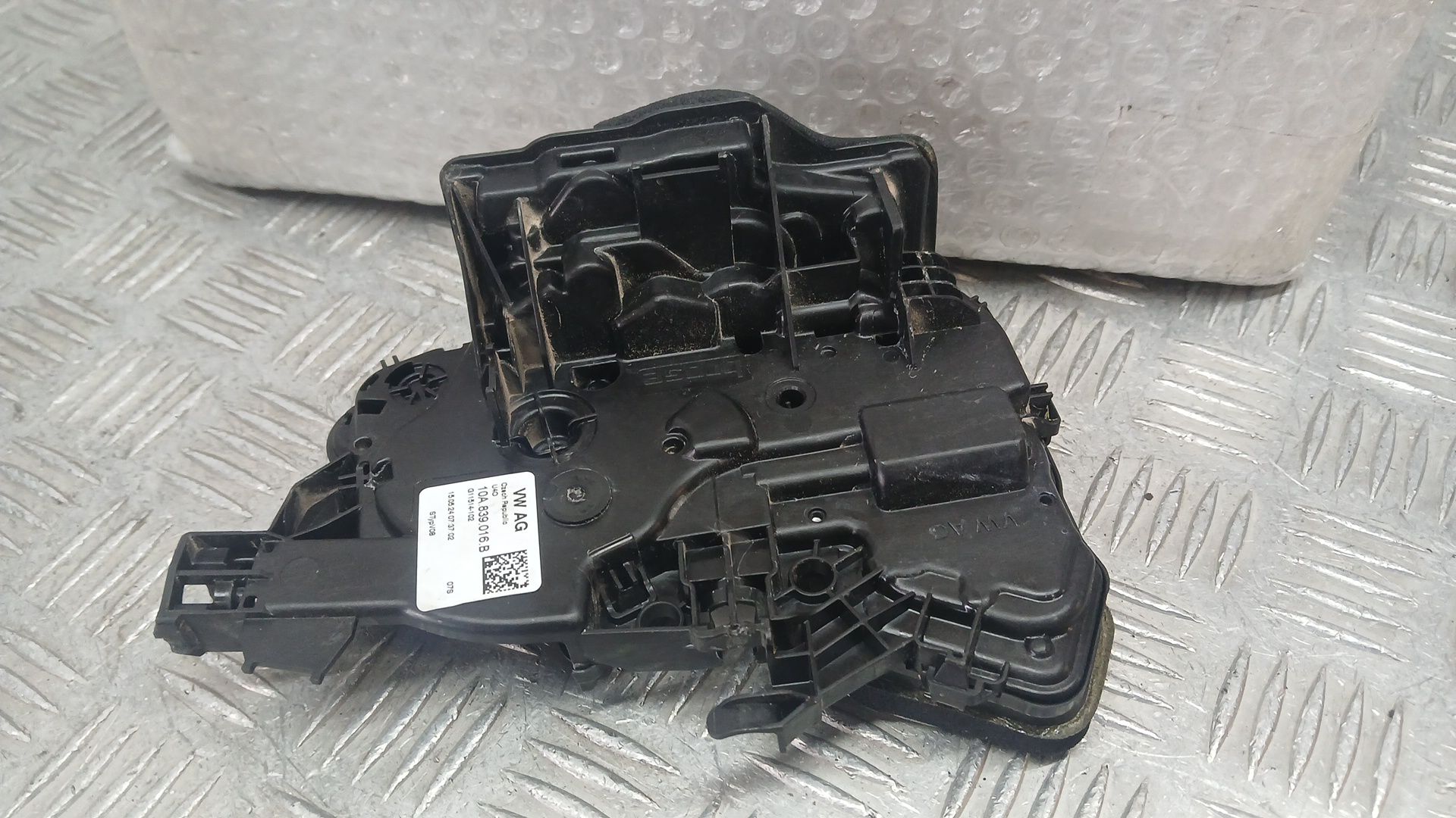 Cerradura Puerta Trasera Derecha para Volkswagen Taigo (Cs1)