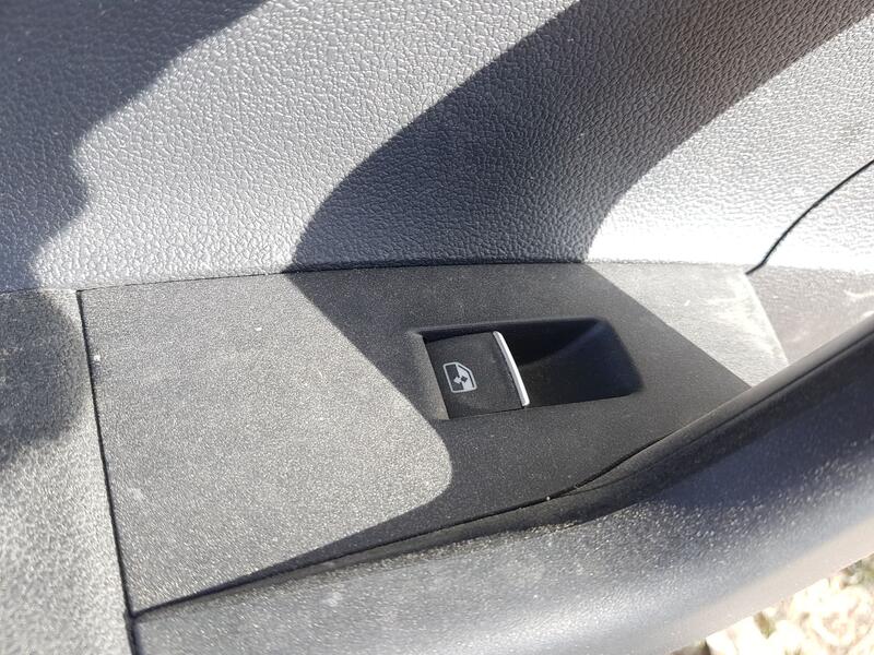 Mando Elevalunas Trasero Izquierdo para Volkswagen Taigo (Cs1)