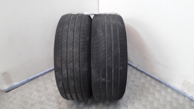 Neumatico Pareja para Neumaticos Reutilizados