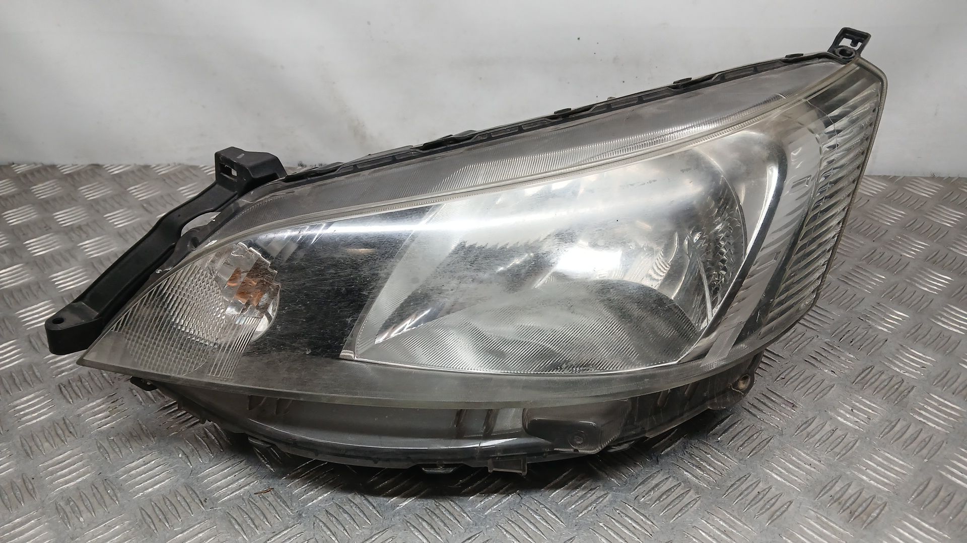 Faro Izquierdo para Nissan Nv200 Furgoneta