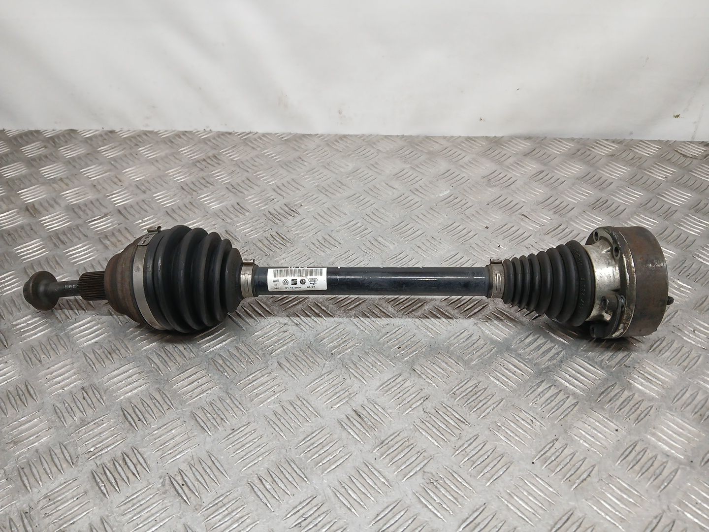 Transmision Delantera Izquierda para Audi A3 (8P1)