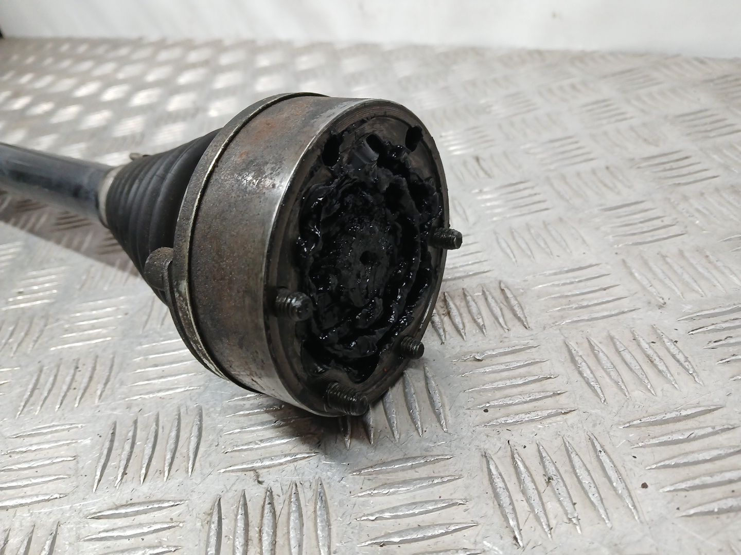 Transmision Delantera Izquierda para Audi A3 (8P1)